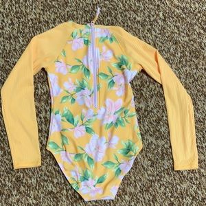 Girls one-piece swim suit